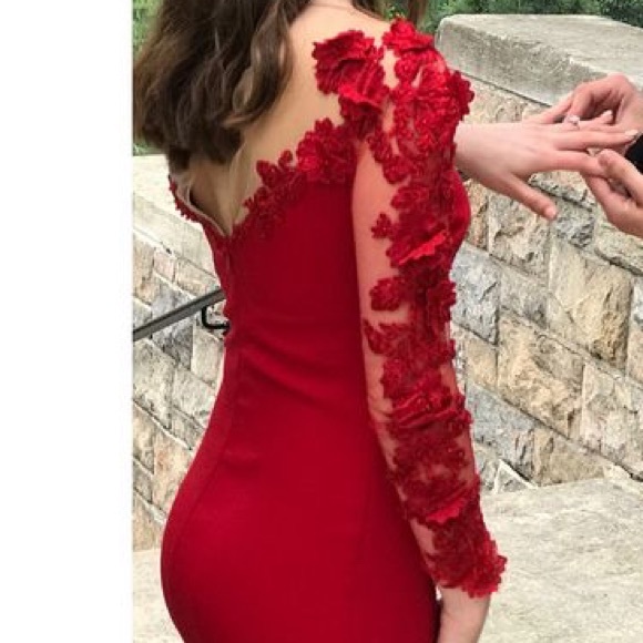 RED handmade Tarik Ediz red dress in size XS worn once for engagement pictures. - Picture 5 of 5